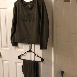 New York and Company Sweatsuit